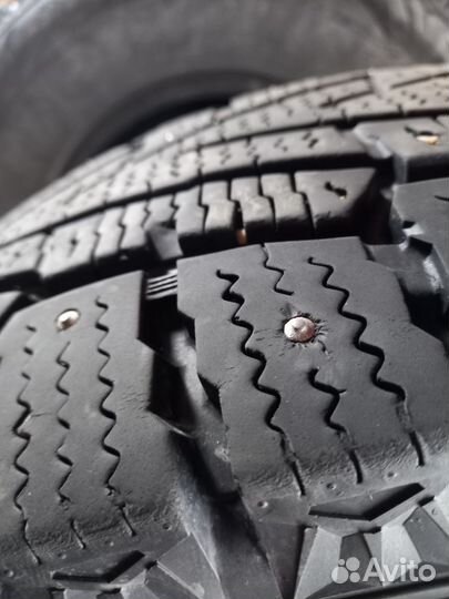 Nexen Winguard WinSpike 235/80 R15 31G