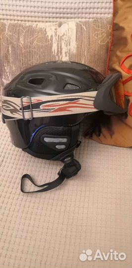 Горнолыжный шлем