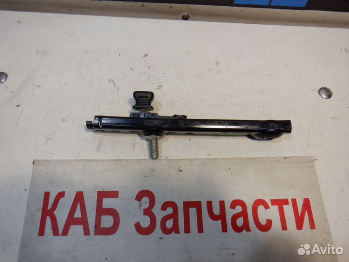 Регулятор крепления ремня безопасности LADA X-Ray