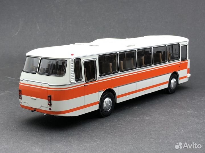 Лаз 699Р Песок Demprice 1:43