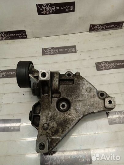 Кронштейн генератора VAG VW тигуан пассат шкода