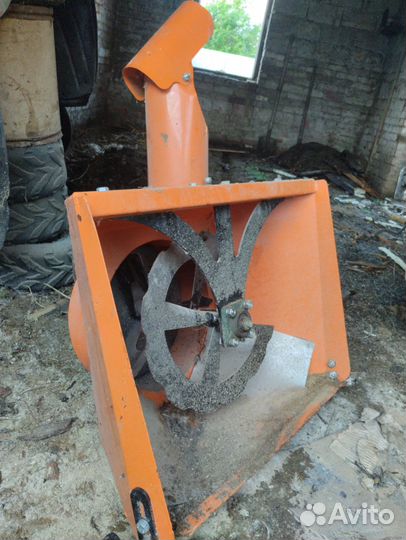 Снегоуборщик бу