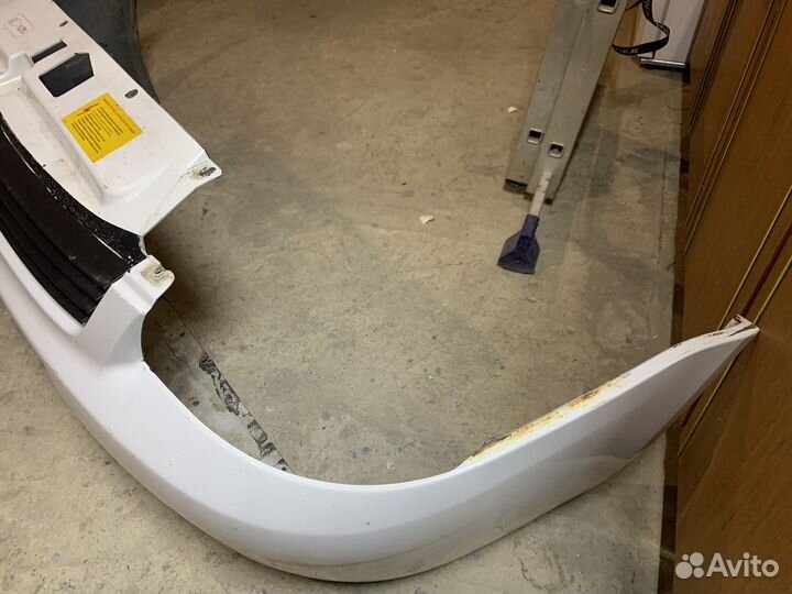 Бампер передний priora 1