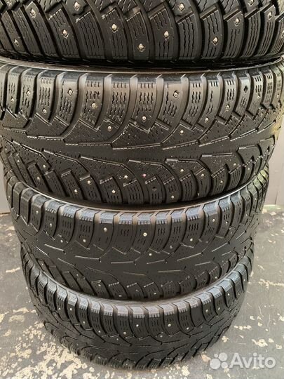 Nokian Tyres Hakkapeliitta 5 215/60 R16 99T