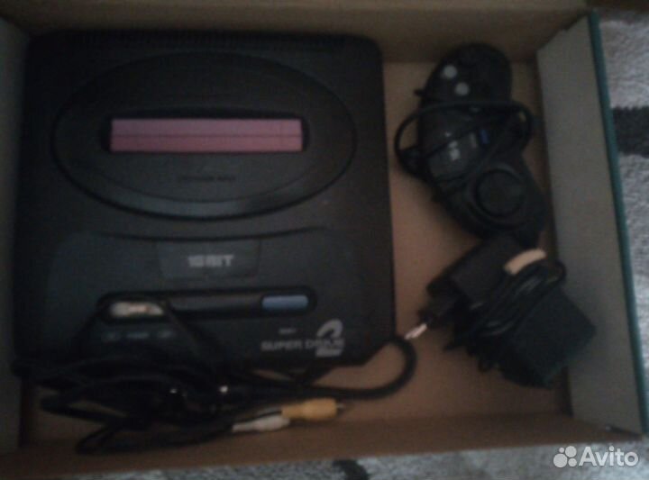 Игровая приставка sega 16 бит