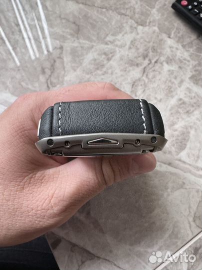 Vertu Ascent 2010, 32 ГБ