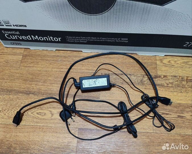 Монитор Samsung 27