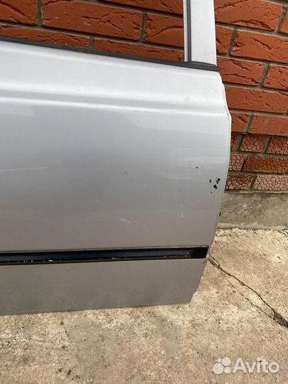 Задняя правая дверь Hyundai Accent