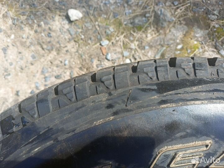 Bridgestone Dueler A/T 225/75 R15