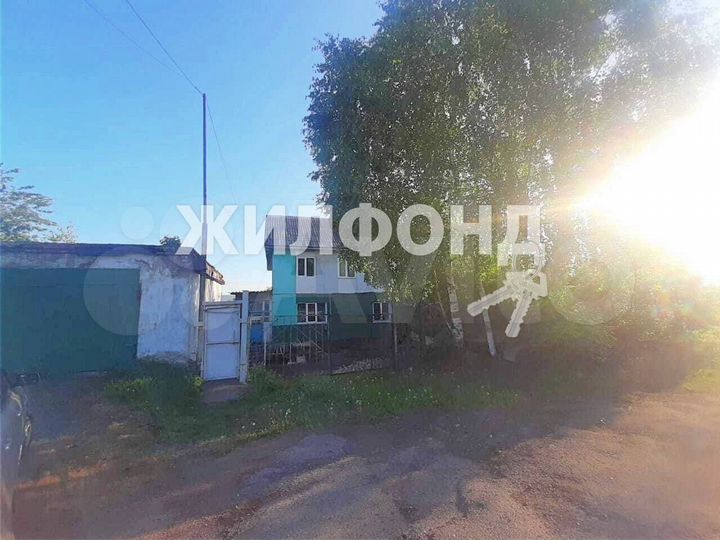 Дом 218,6 м² на участке 14 сот.