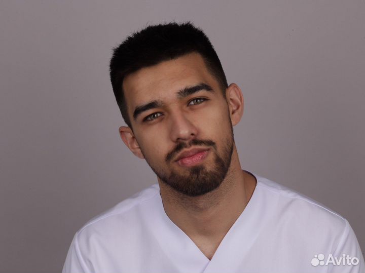 Врач стоматолог