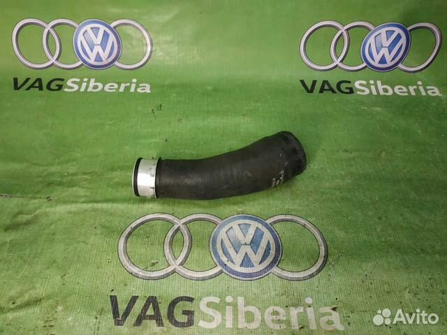 Патрубок интеркулера правый 7L5145834 porsche caye