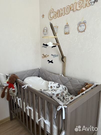 Музыкальный мобиль из фетра самолетики