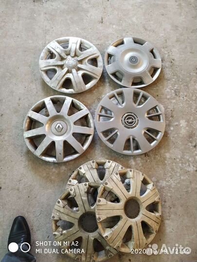 Колпаки разные