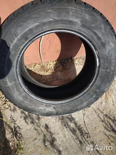 Bridgestone Blizzak WS-60 235/60 R16