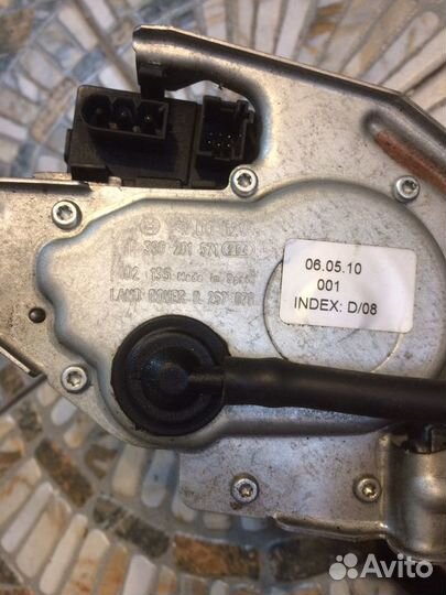 Моторчик для дворника