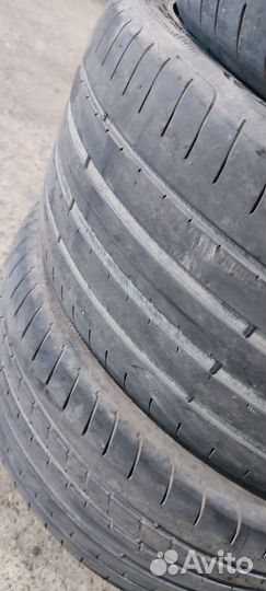 Goodyear Aquatred 3 245/40 R18 26Y