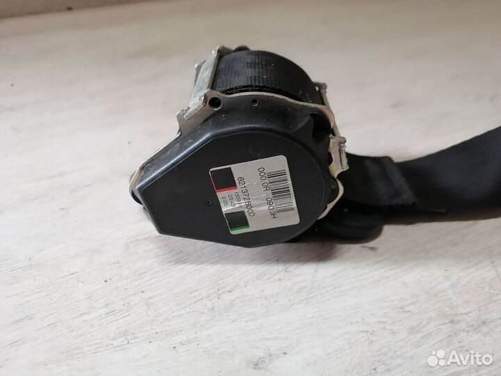 Ремень безопасности задний Volkswagen Polo 5