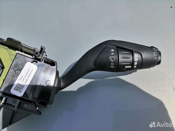 Подрулевой переключатель дворников Ford Focus 3