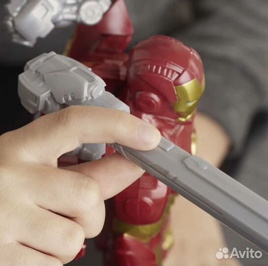 Marvel Железный-человек с аксессуаром
