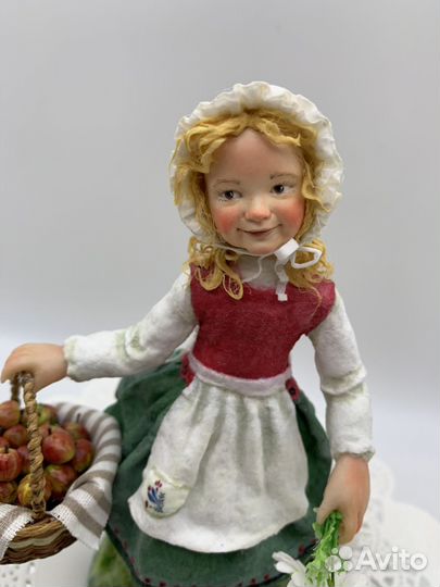 Девочка с гусиком ватная игрушка