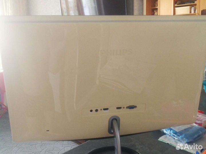 Монитор Philips 24