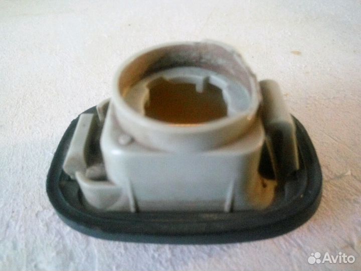 Повторитель който