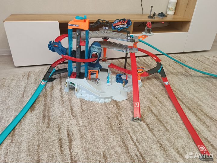 Игрушки треки hot wheels