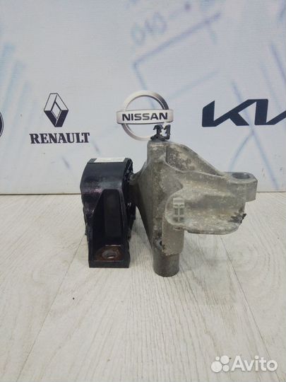Опора двигателя двс Кронштейн Nissan almera G15