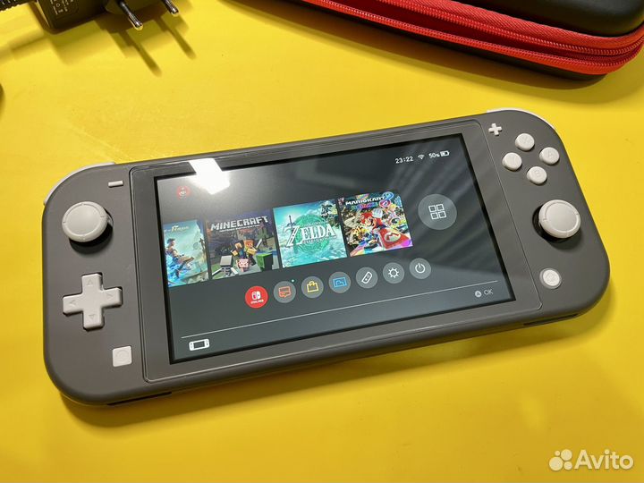 Nintendo Switch Lite на чипе +128GB игр