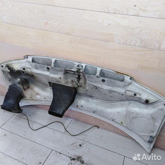 Капот Volkswagen Transporter T4