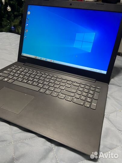 Ноутбук Lenovo