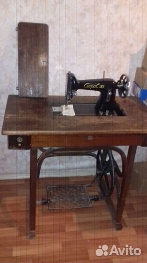 Швейная машинка Csepel 30