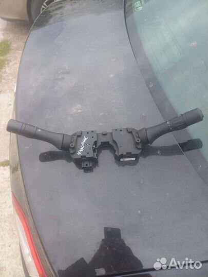 Переключатель. Подрулевой рено Флюенс