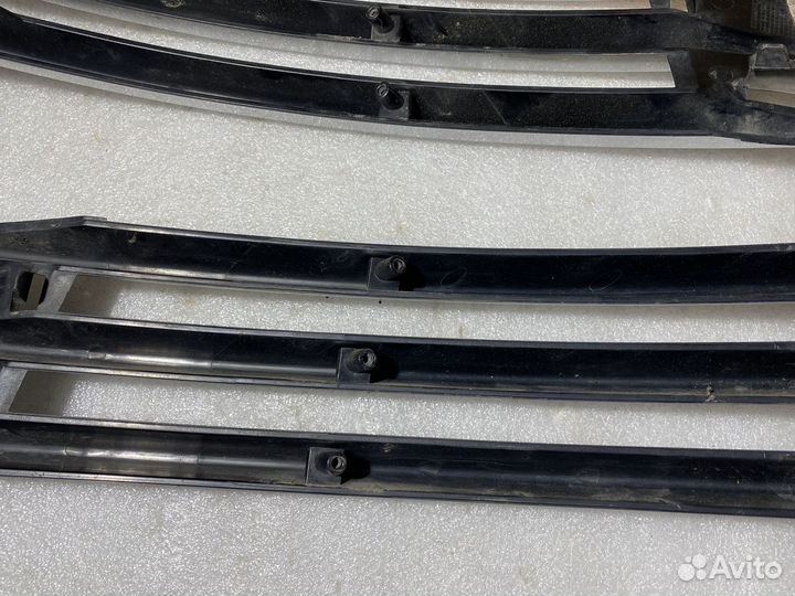 Решетка бампера Atlas Range Rover L405 рест. 2017