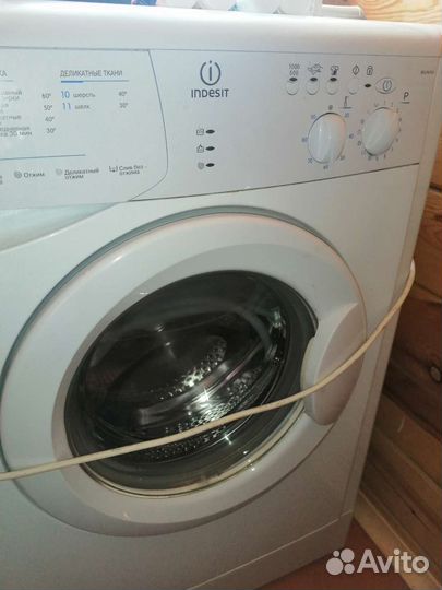 Стиральная машина indesit