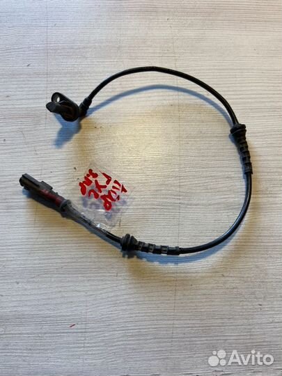 Датчик abs передний левый Лада Ларгус