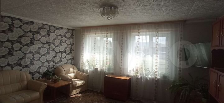 3-к. квартира, 60 м², 1/1 эт.