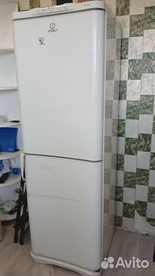 Холодильник