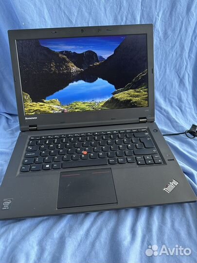 Lenovo Thinkpad L440 core I5 4300m (2.6ghz)