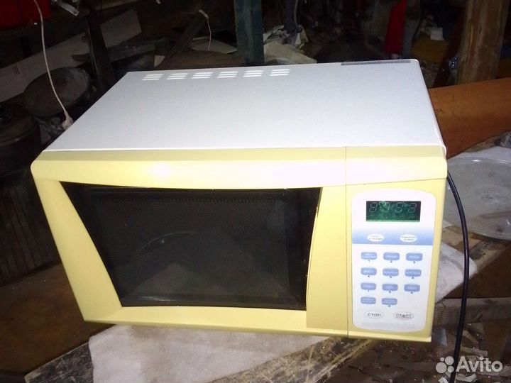 Микроволновая печь Elenberg