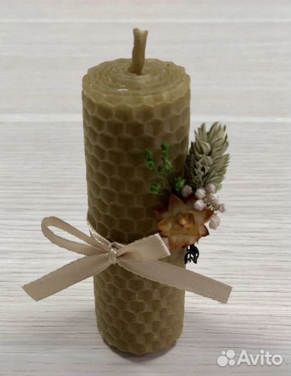 Свечи из вощины с сухоцветами