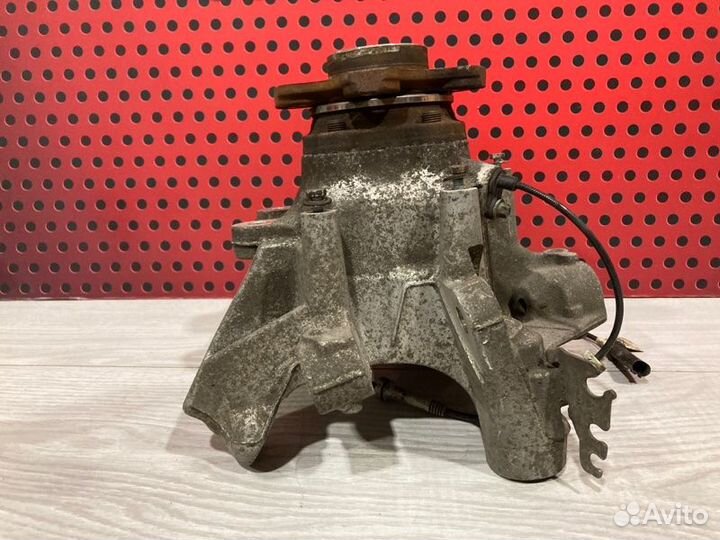 Кулак задний правый Bmw 8 G14/G15/G16 2020