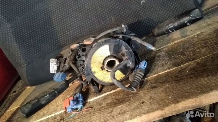 Подрулевой переключатель Мазда 323,Mazda 323