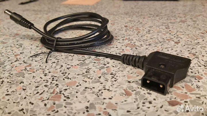 Кабель питания с разъемом D-TAP