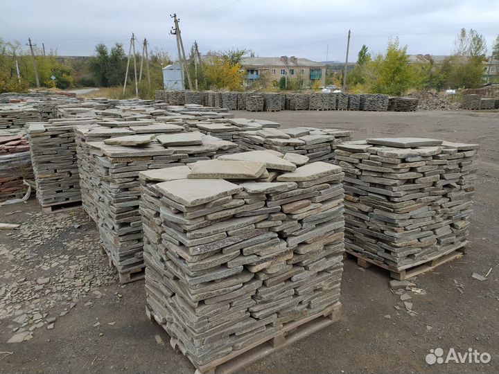Карьер природного камня