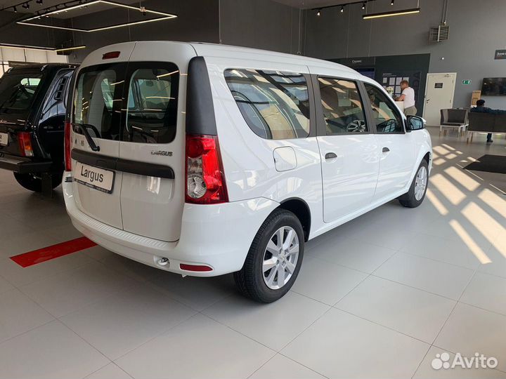 LADA Largus 1.6 МТ, 2023
