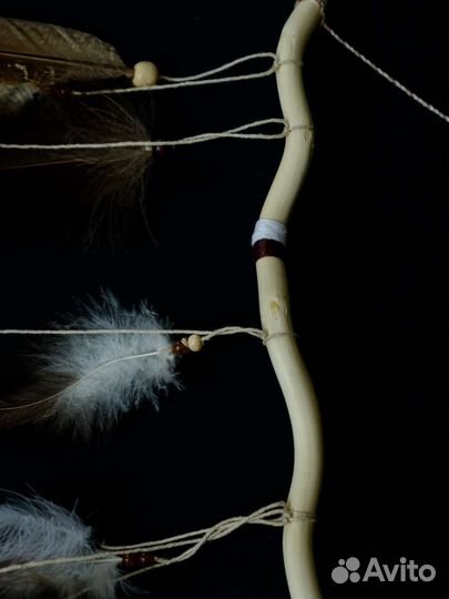 Настенное панно с перьями