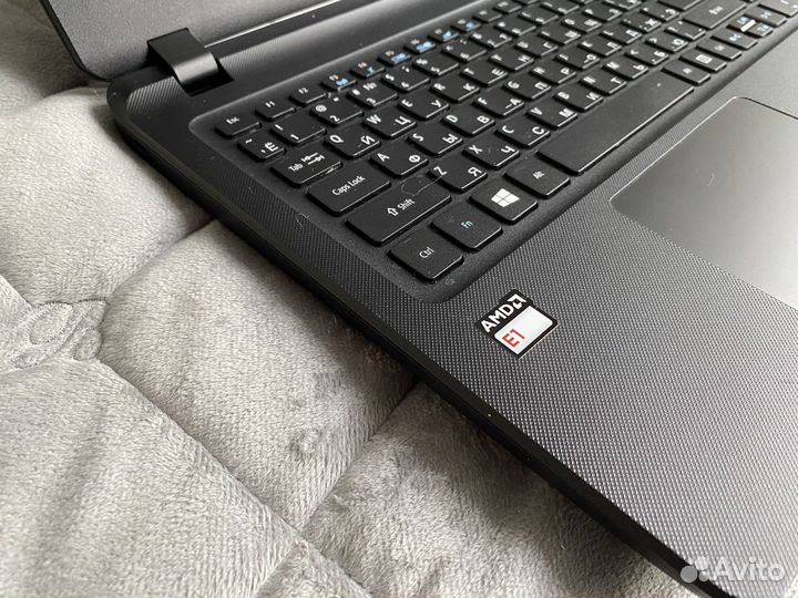 Ноутбук 8гб/128ssd