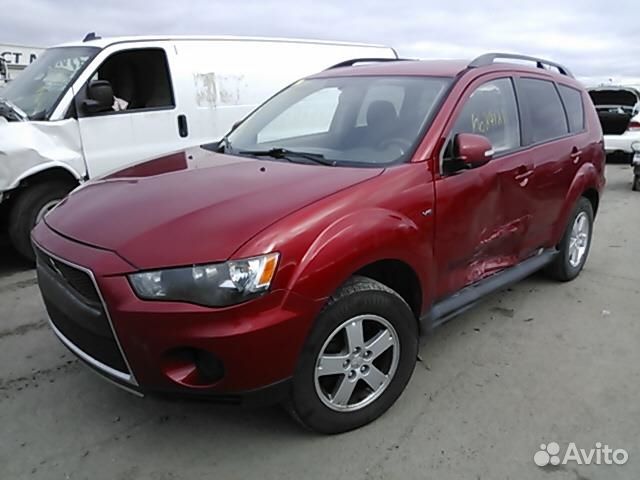 Разбор на запчасти Mitsubishi Outlander XL
